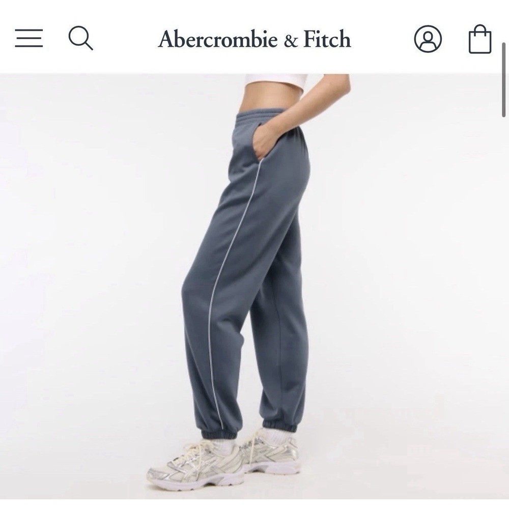 Abercrombie & Fitch YPB NeoKNIT Medium Short Blue Sweatpant Joggers Large Short